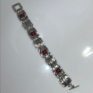 NWOT Hammered Link Sterling Silver Amethyst Gemstone Designer Bracelet